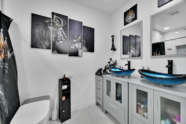 2404 Dade Road, Fort Pierce, FL 34982