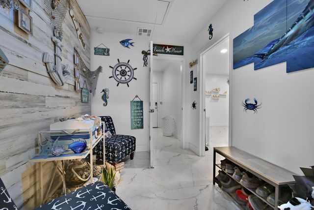 2404 Dade Road, Fort Pierce, FL 34982