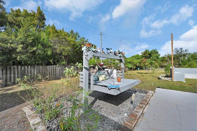 2404 Dade Road, Fort Pierce, FL 34982