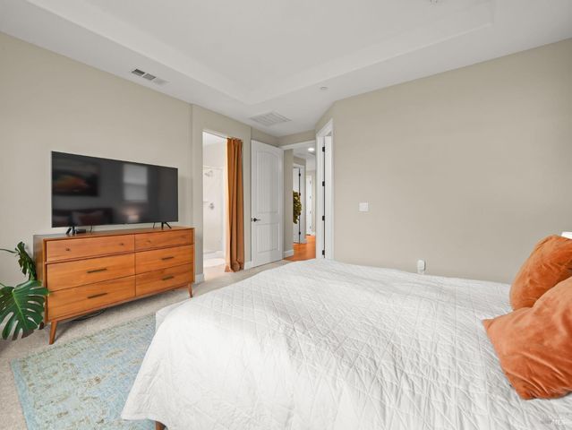 224 Gannet St, Vacaville, CA 95688