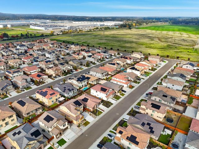 224 Gannet St, Vacaville, CA 95688