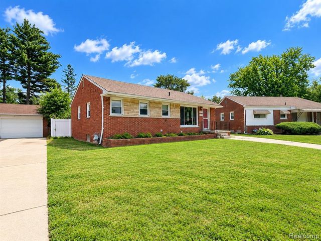 29451 Steinhauer Street, Inkster, MI 48141