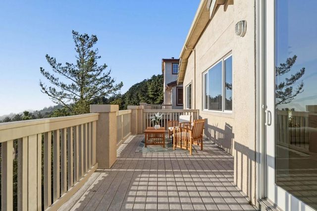 211 Sunset Court, Pacifica, CA 94044
