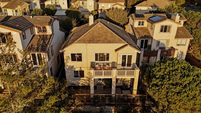 211 Sunset Court, Pacifica, CA 94044