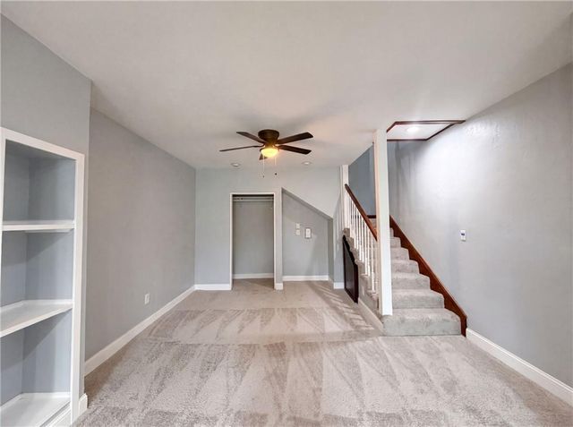 423 N Missouri Street, Liberty, MO 64068