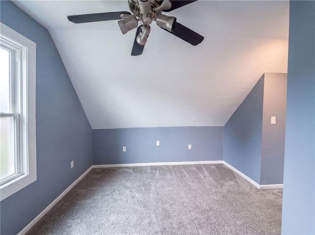 423 N Missouri Street, Liberty, MO 64068