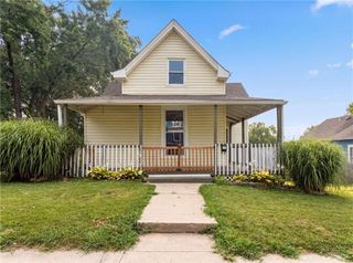 423 N Missouri Street, Liberty, MO 64068