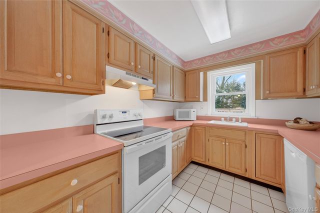 1275 Williams Drive, Shrub Oak, NY 10588