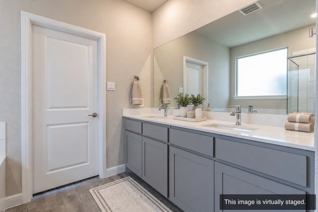 15549 Balham Pass, Fort Worth, TX 76052