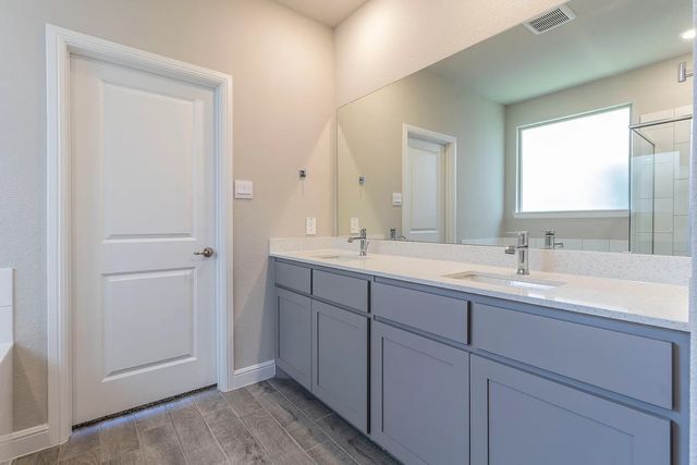 15549 Balham Pass, Fort Worth, TX 76052