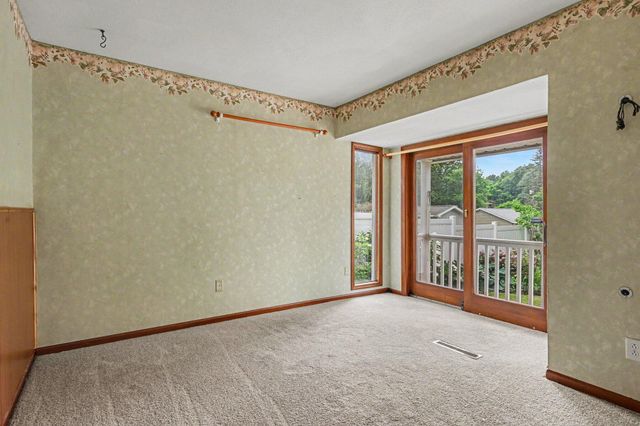 203 Dundee Drive, Emmett Twp, MI 49014