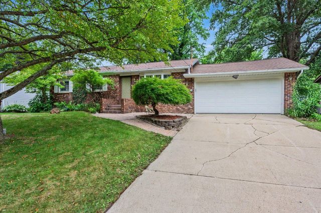203 Dundee Drive, Emmett Twp, MI 49014