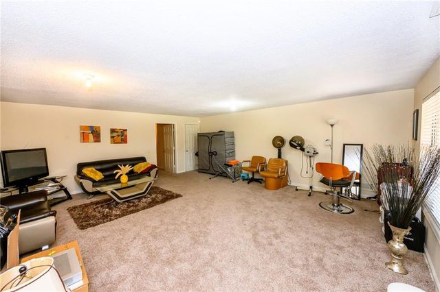 6452 Wedgeview Drive, Tucker, GA 30084