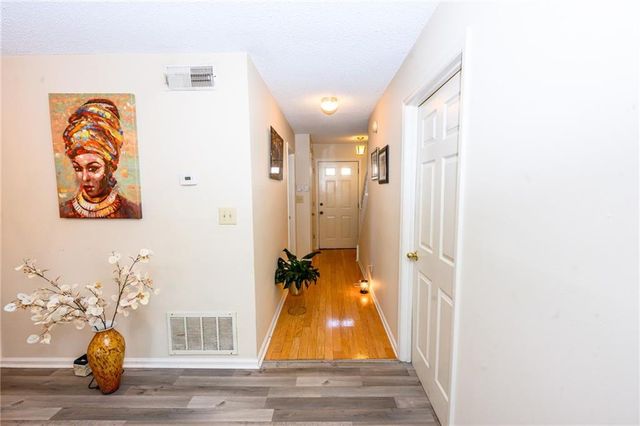 6452 Wedgeview Drive, Tucker, GA 30084