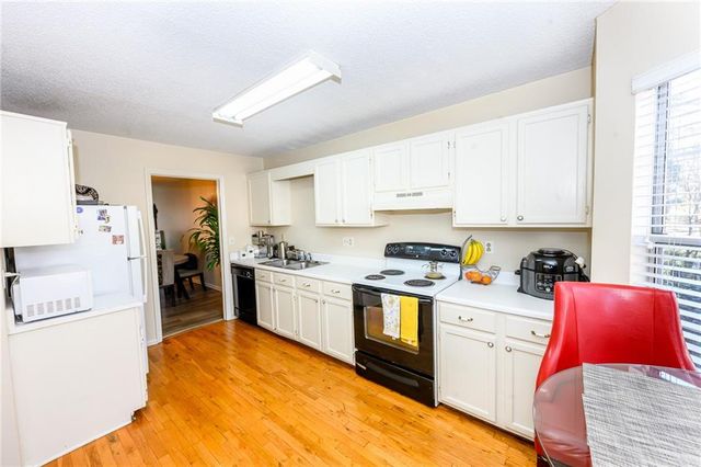 6452 Wedgeview Drive, Tucker, GA 30084