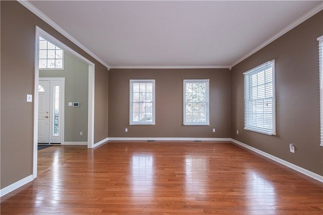 105 Oak Moss, North Fayette, PA 15108