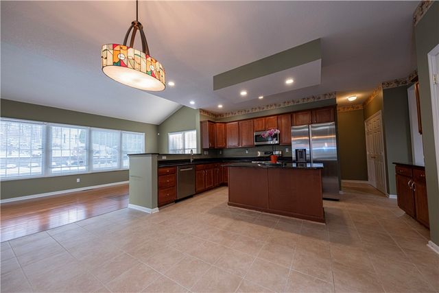 105 Oak Moss, North Fayette, PA 15108