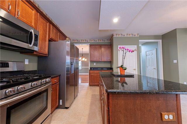 105 Oak Moss, North Fayette, PA 15108