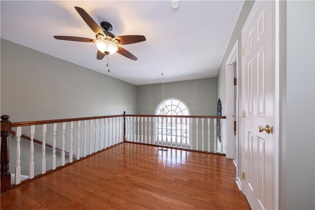 105 Oak Moss, North Fayette, PA 15108