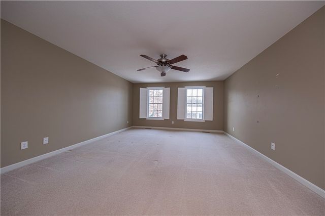 105 Oak Moss, North Fayette, PA 15108