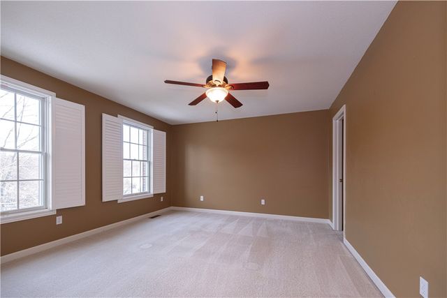 105 Oak Moss, North Fayette, PA 15108