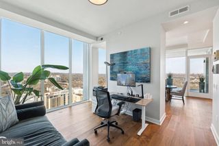 1781 N PIERCE ST #2201, Arlington, VA 22209