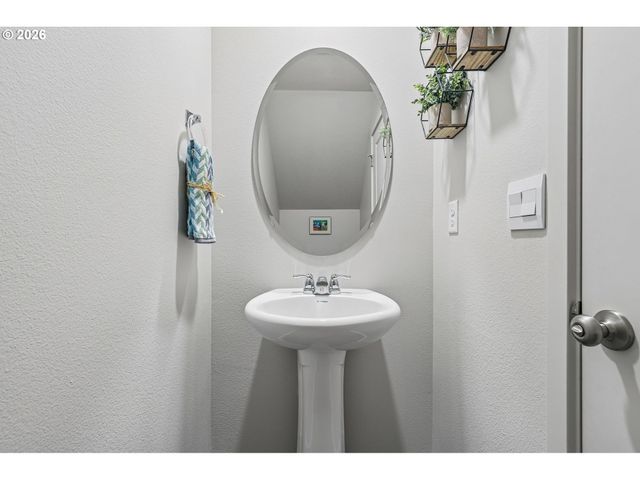 442 Ne 71ST St, Vancouver, WA 98665