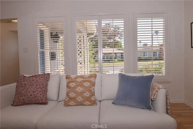 16839 Weddington Street, Encino, CA 91436