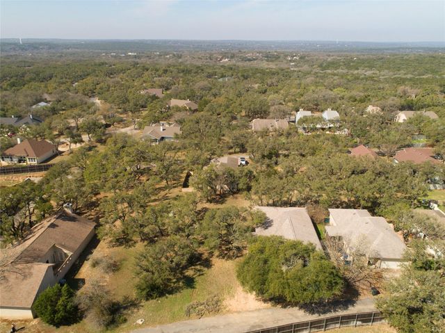 8 Villa Meadow, Wimberley, TX 78676