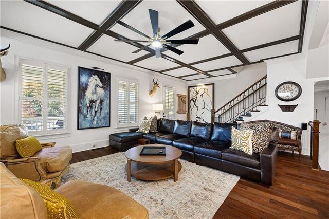 209 Highland Park Point, Woodstock, GA 30188