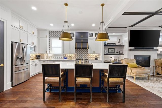 209 Highland Park Point, Woodstock, GA 30188