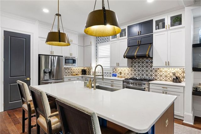 209 Highland Park Point, Woodstock, GA 30188