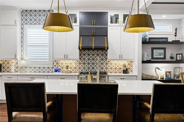 209 Highland Park Point, Woodstock, GA 30188