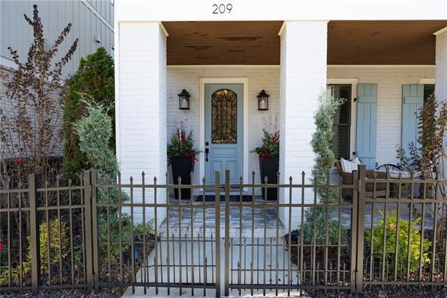 209 Highland Park Point, Woodstock, GA 30188