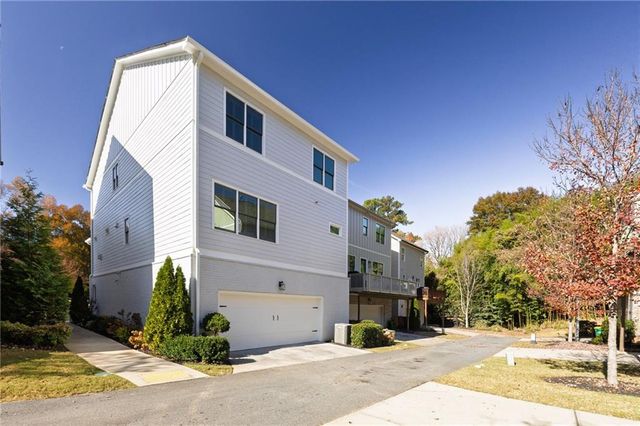 209 Highland Park Point, Woodstock, GA 30188