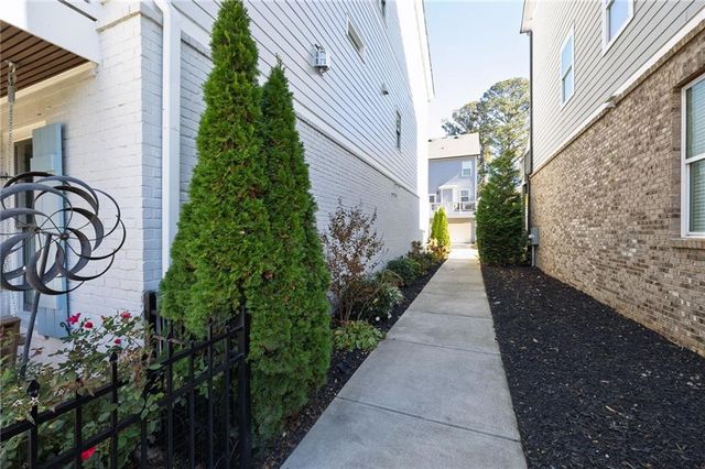 209 Highland Park Point, Woodstock, GA 30188