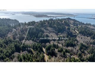5 Cinnabar Rd Lot #5, North Bend, OR 97459