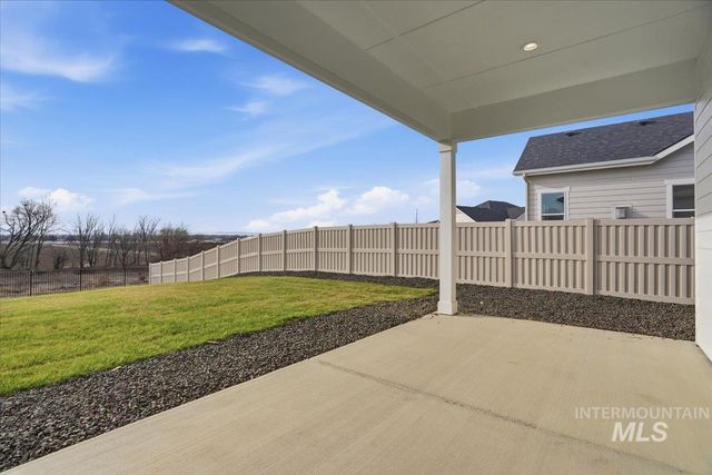 1229 Stirling Meadows Ct, Middleton, ID 83644