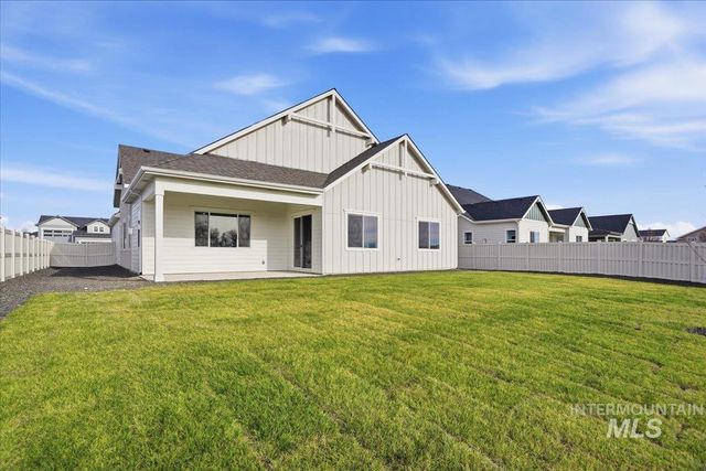 1229 Stirling Meadows Ct, Middleton, ID 83644