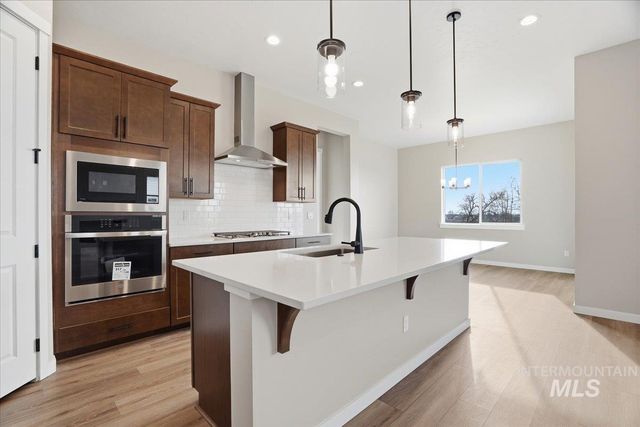 1229 Stirling Meadows Ct, Middleton, ID 83644