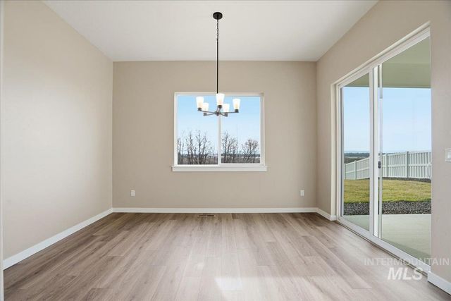 1229 Stirling Meadows Ct, Middleton, ID 83644