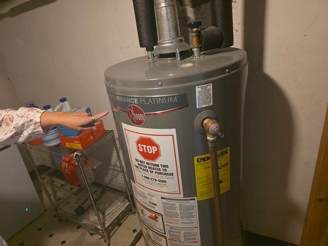 19 Harlow Street, Saugus, MA 01906