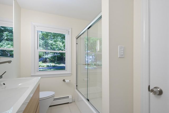 58 Cottage Road, Kensington, NH 03833