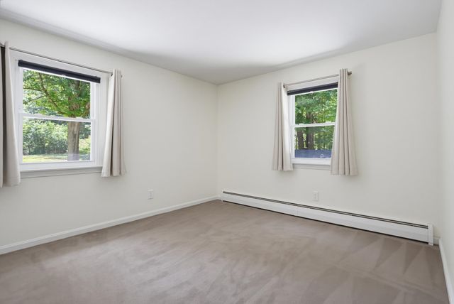 58 Cottage Road, Kensington, NH 03833