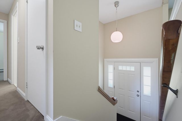 58 Cottage Road, Kensington, NH 03833