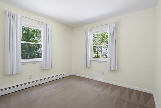 58 Cottage Road, Kensington, NH 03833