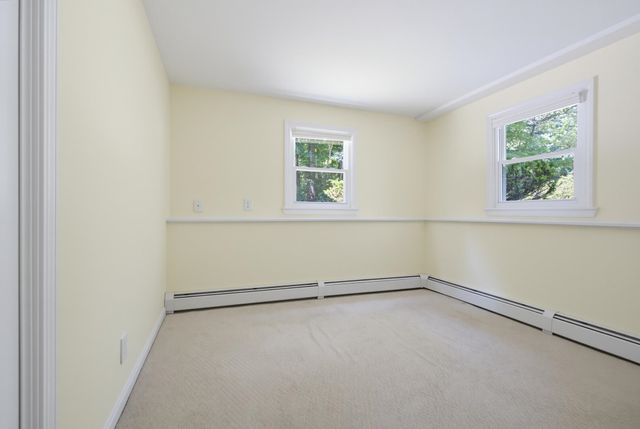 58 Cottage Road, Kensington, NH 03833