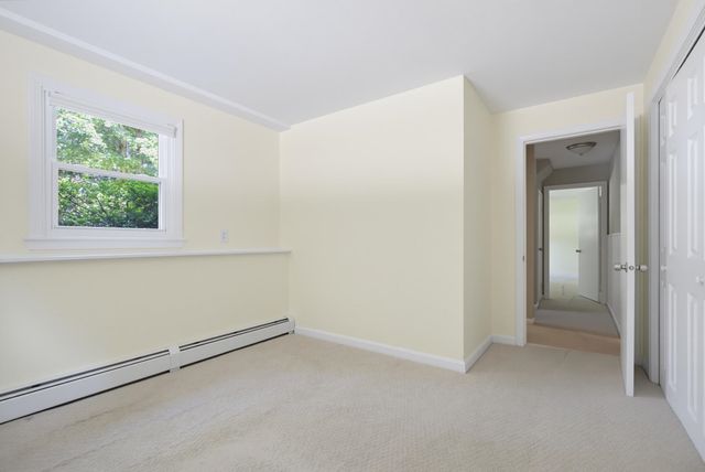 58 Cottage Road, Kensington, NH 03833