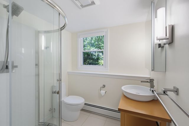 58 Cottage Road, Kensington, NH 03833
