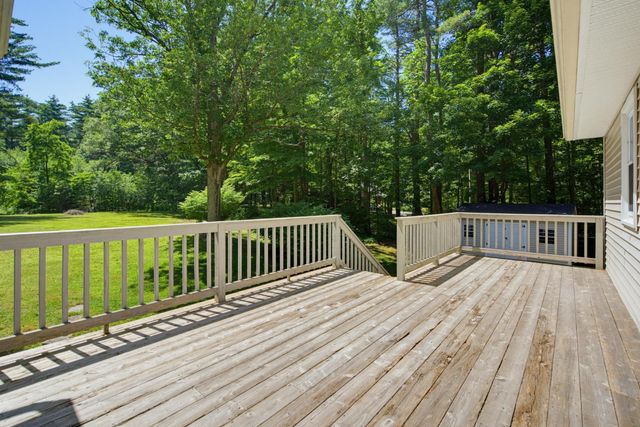 58 Cottage Road, Kensington, NH 03833